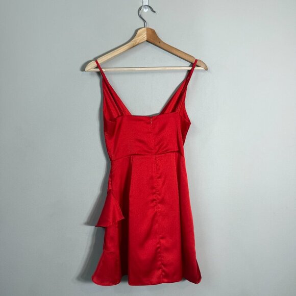 Showpo Cloud Cover Faux Wrap Ruffle Mini Dress Womens 2 Red Cocktail Party Girly - Picture 5 of 14